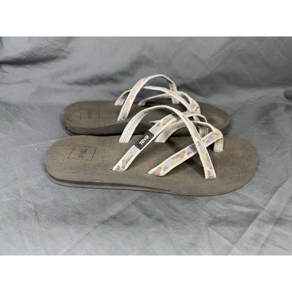 TEVA Olowahu Flip Flop Sandal 8 Brown Strappy Outdoor Slip On Summer Women Shoe
